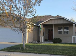 5811 W 11th Pl, Kennewick, WA 99338