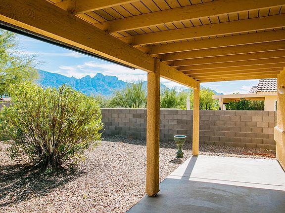 2nd image of 13242 N Classic Overlook Ct