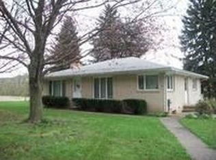 122 N Bridge St SW, Stone Creek, OH 43840