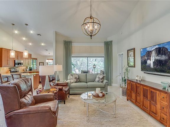 5th image of 27078 Kindlewood Ln