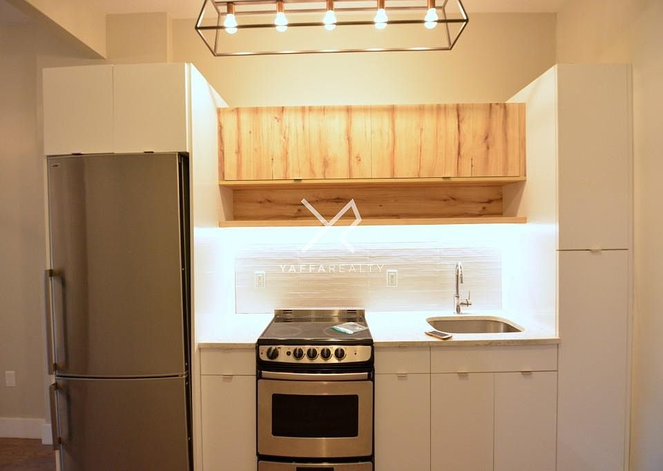 1st image of 1043 Bedford Ave APT 3D