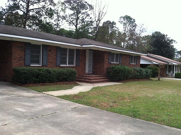 2nd image of 2805 Walmar Pl