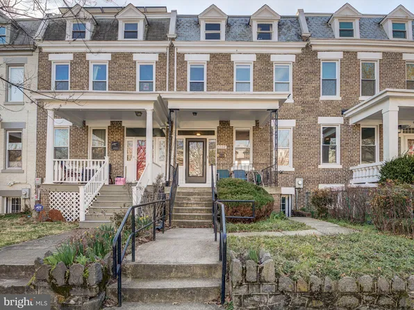 4008 Illinois Ave NW, Washington, DC