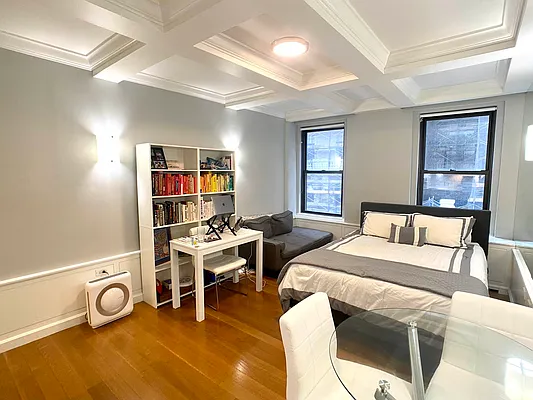 Rented by Tourma Realty LLC | media 21