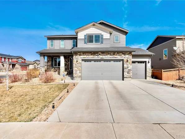 19811 E 60th Drive, Aurora, CO 80019