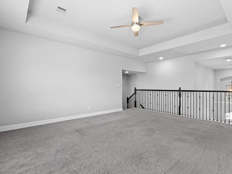 6501 Crockett Cv — Photo 22