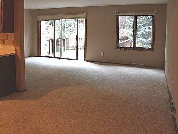 2nd image of 1118B Aspen Ct