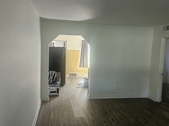 4th image of 11355 McKinley St