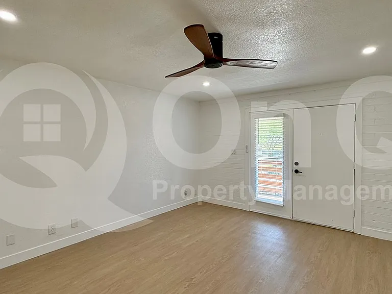 1840 W Thomas Rd #21 — Photo 6
