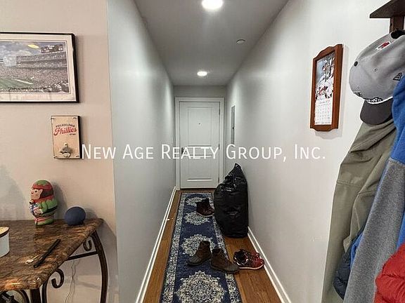 4th image of 3862-68 Lancaster Ave Unit 201