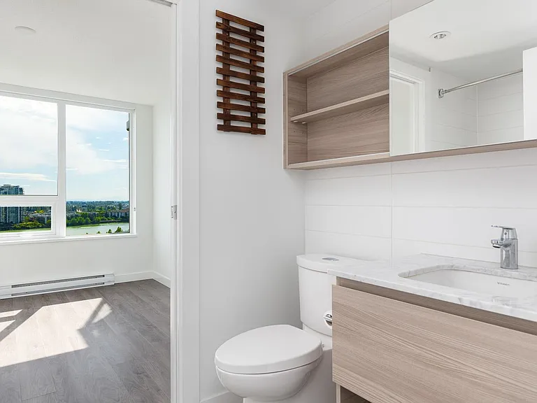 988 Quayside Dr #1512 — Photo 11