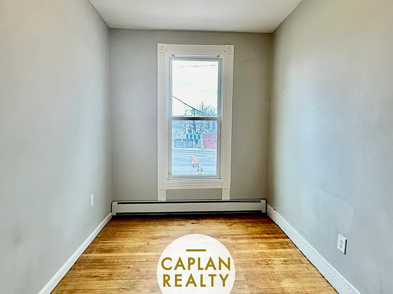 399 Howard Ave #2K — Photo 3