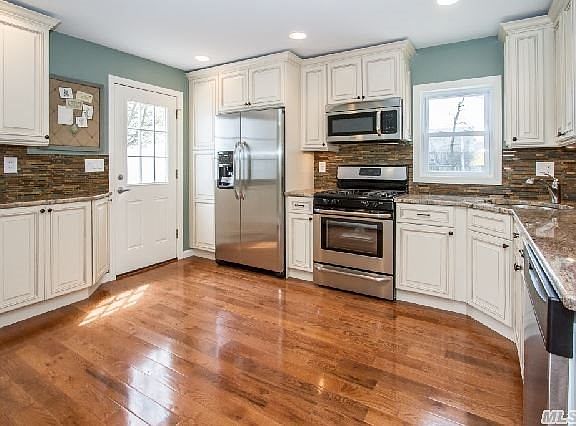 5th image of 2332 Cedar St