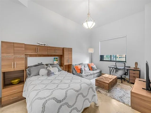 540 Brickell Key Dr #500 — Photo 18