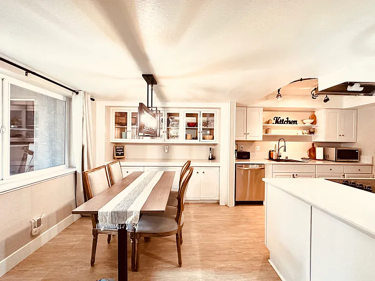 1121 Herbert Ave #B — Photo 3