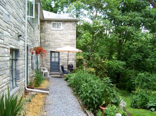 7721 Fern Dr, Harrisburg, PA 17112