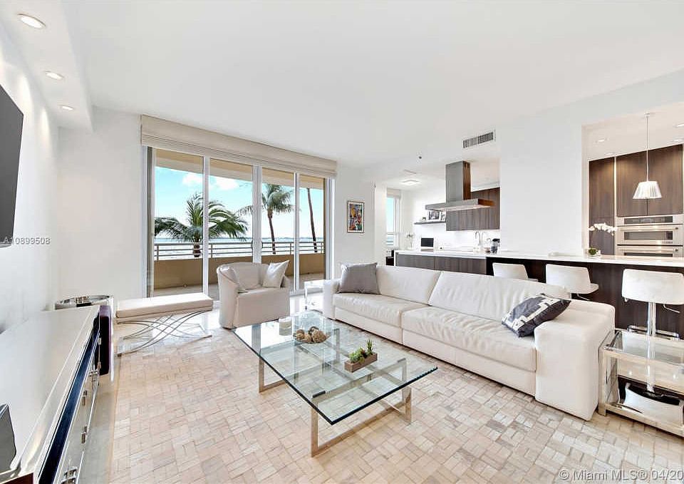 1st image of 808 Brickell Key Dr APT 204