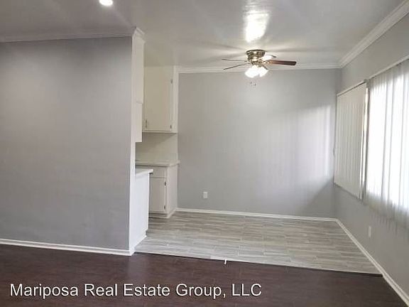4th image of 128 S Mariposa Ave APT 20