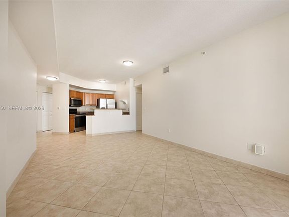 4th image of 357 Almeria Ave APT 1507
