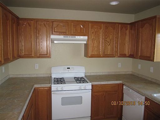 1st image of 305 N School St APT B