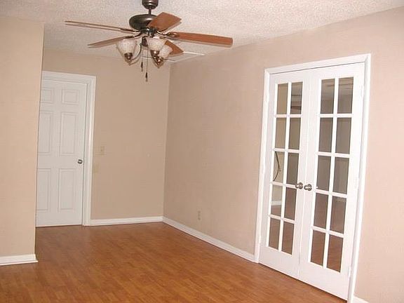 5th image of 2413 NW 42nd St