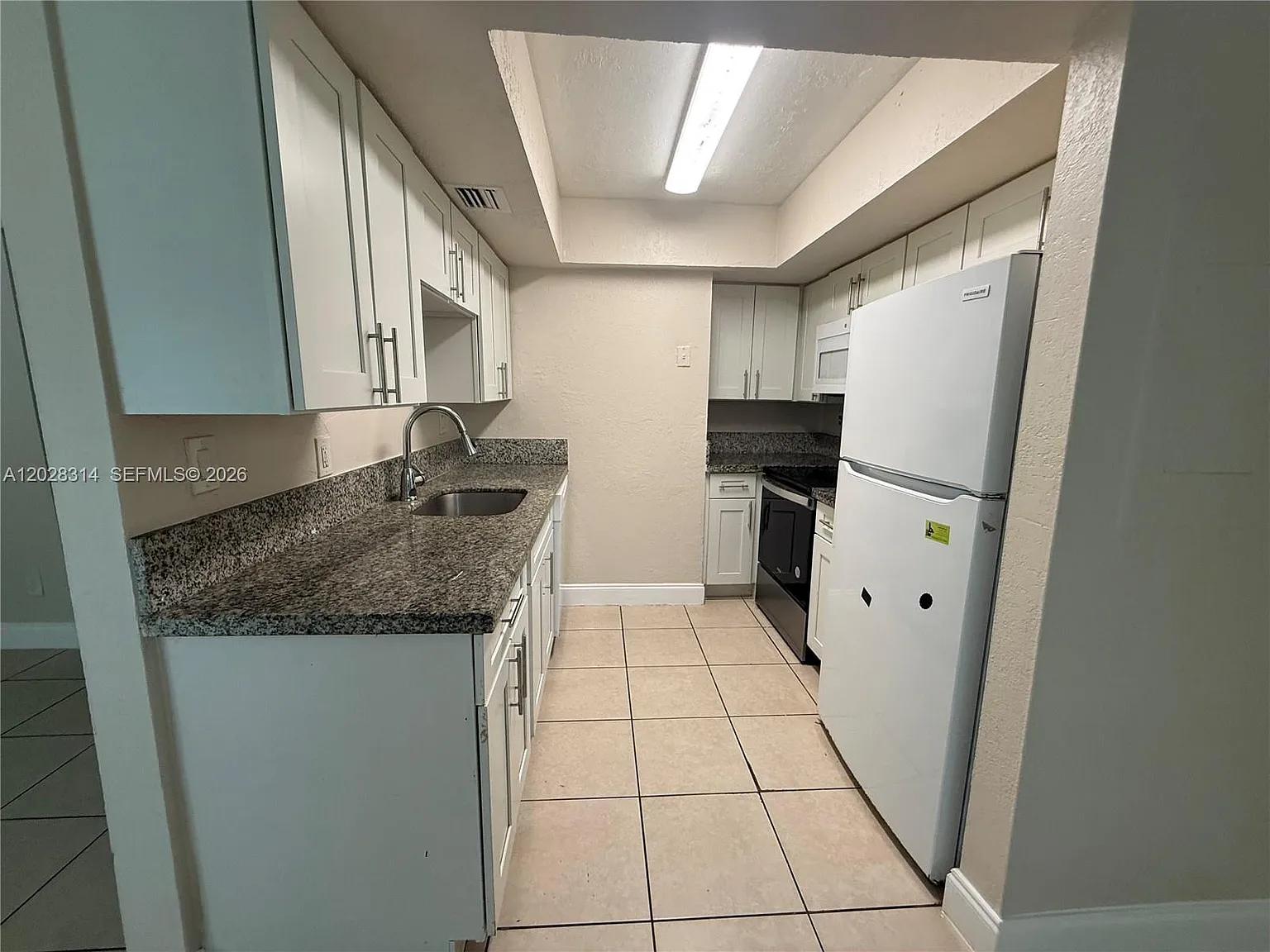 Habitat Ii Phase Iv Condo — Photo 4