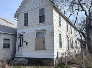 622 SW Lincoln St, Topeka, KS 66606