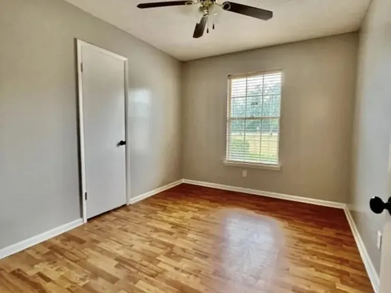 206 Goff Dr — Photo 15