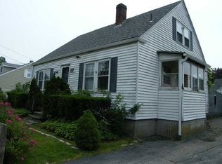 125 Old Fort Rd, Newport, RI 02840