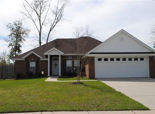 32 Chase Cir, Saraland, AL 36571