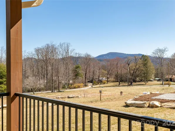 126 Whiskey River Run, Hendersonville, NC 28792