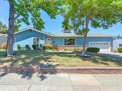 2249 Tulip Way, Sacramento, CA, 95821