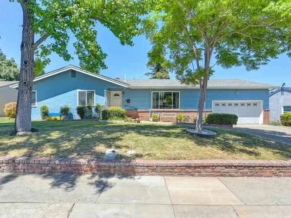 2249 Tulip Way, Sacramento, CA 95821