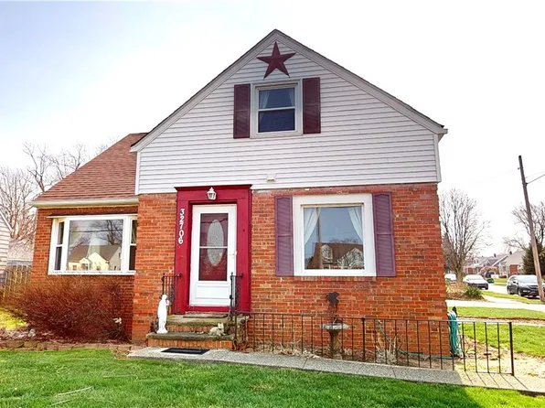 32706 Lake Shore Blvd, Willowick, OH 44095