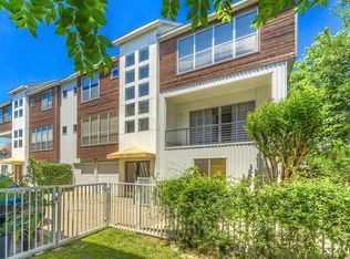 620 Lester St, Houston, TX 77007