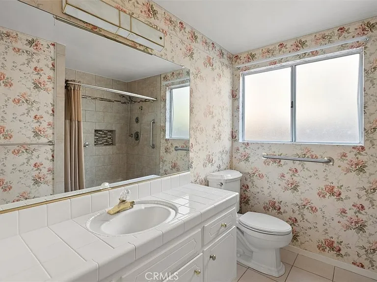 19100 Castlebay Ln — Photo 40