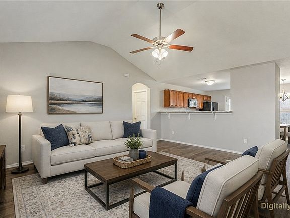 5th image of 3671 Kelso Ave
