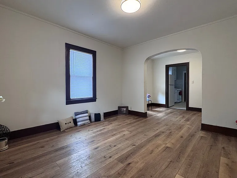 60 W Cotton St — Photo 4