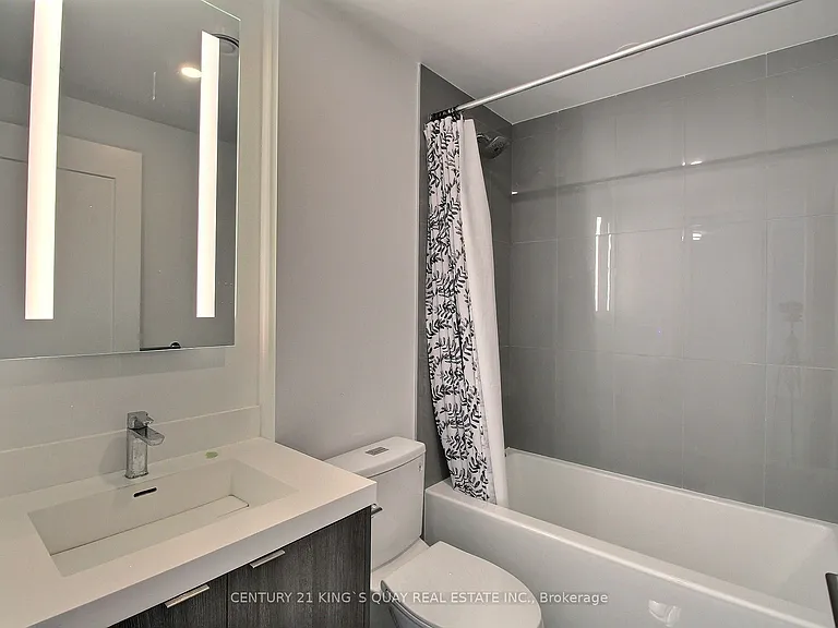 20 Inn On The Park Dr #1730 — Photo 12