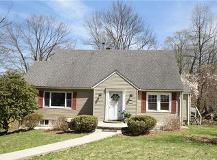 3580 Cooper St, Mohegan Lake, NY 10547