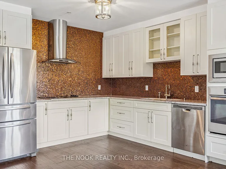 38 Walton St #308 — Photo 26
