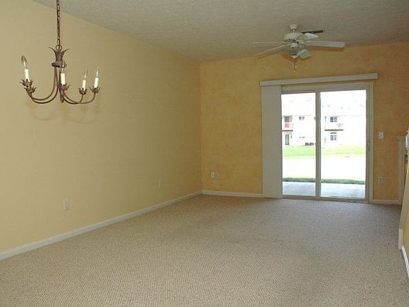 4th image of 2440 Tarpon Bay Dr