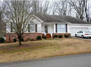 146 Blaze Dr, Florence, AL 35630