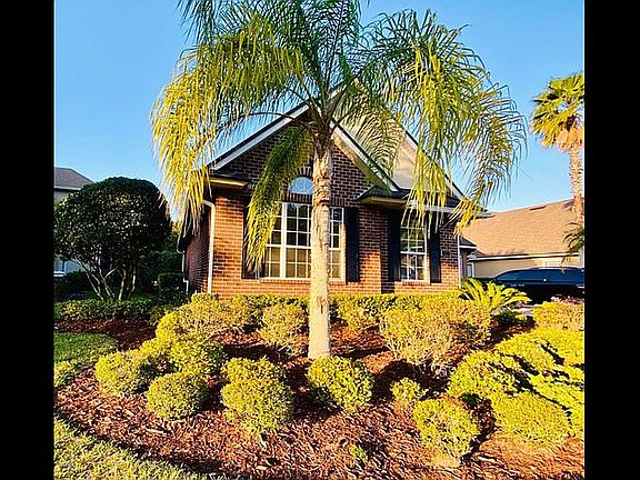 3rd image of 144 Saint Johns Forest Blvd