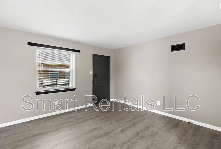 3100 Arsenal St #3 — Photo 6