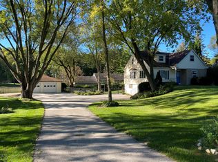 1919 Maple Dale Rd, West Bend, WI 53090