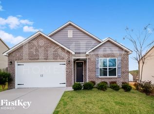 104 Rosegate Dr, Calera, AL 35040