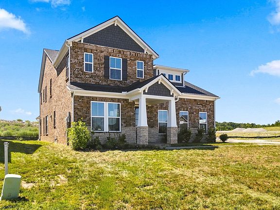 4th image of 316 Cedar Creek Dr