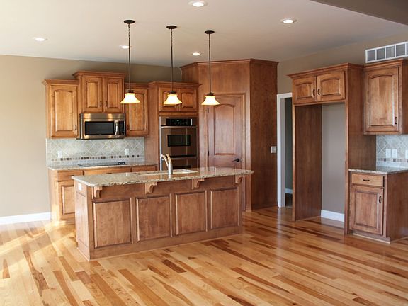 3rd image of 3321 S 185th Ave