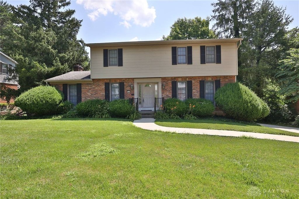 Real estate listing image